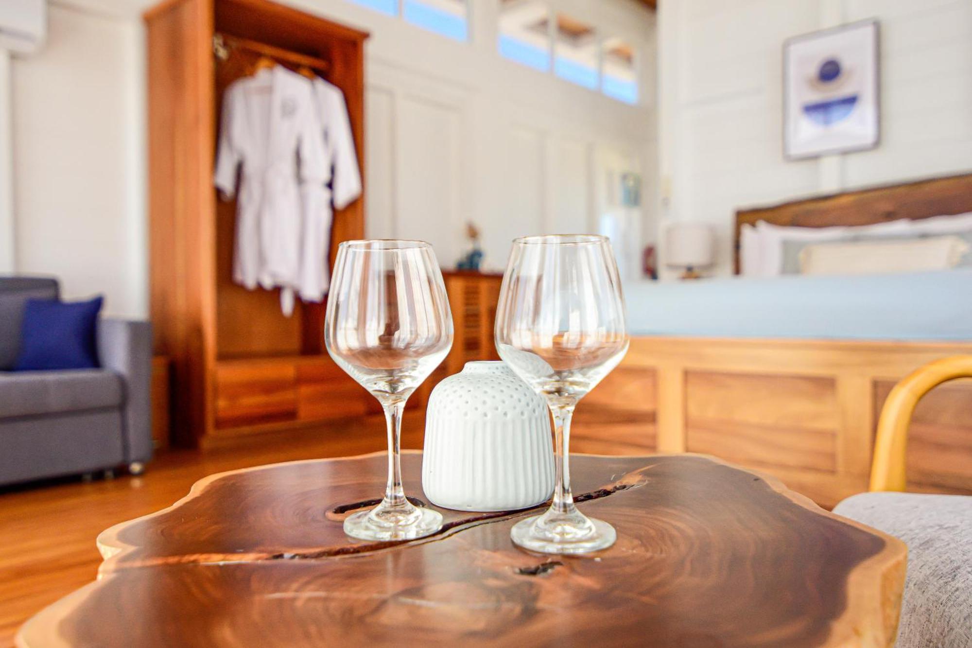 Aruna Resort & Villas San Pedro  Zewnętrze zdjęcie