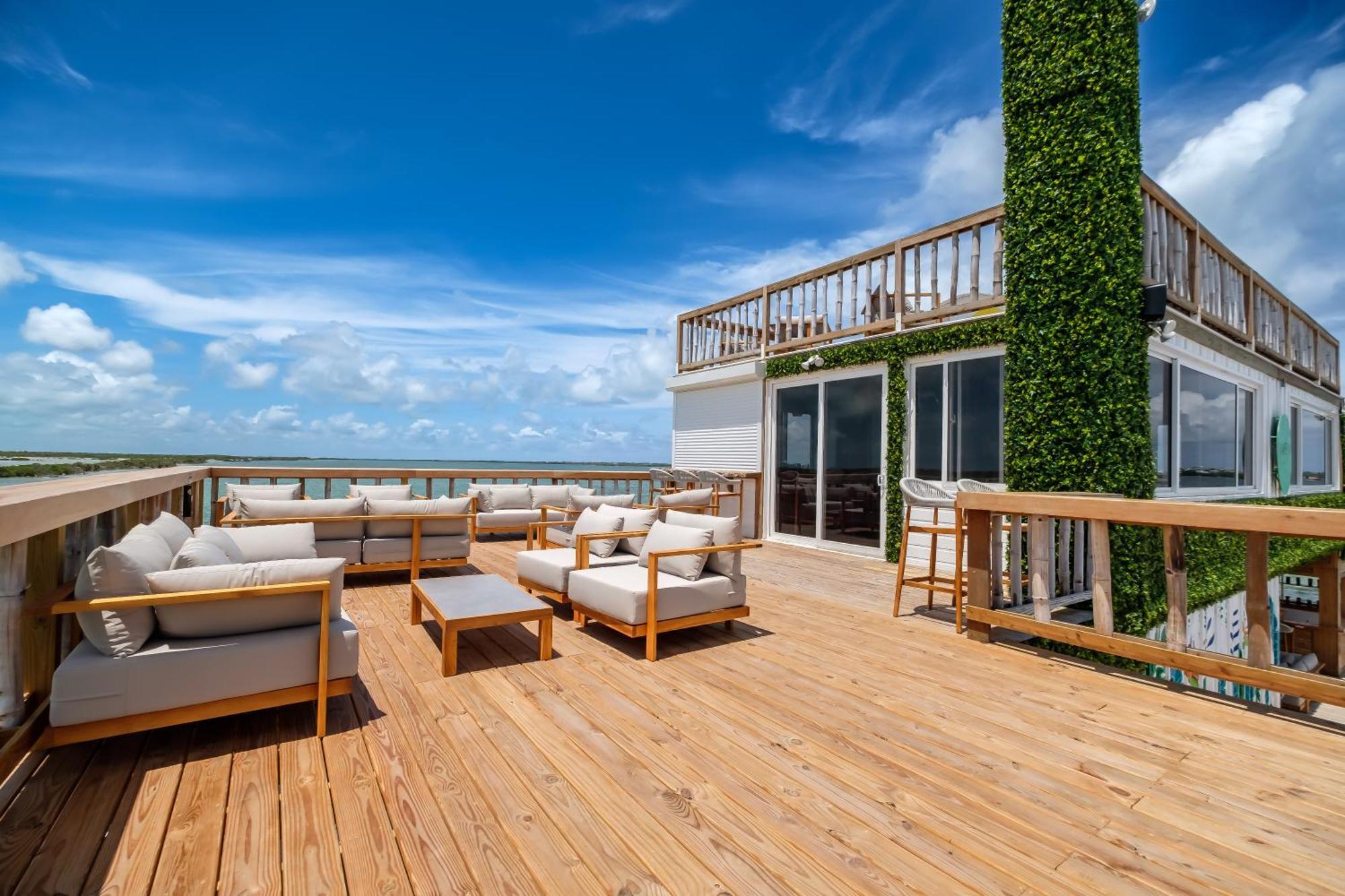 Aruna Resort & Villas San Pedro  Zewnętrze zdjęcie
