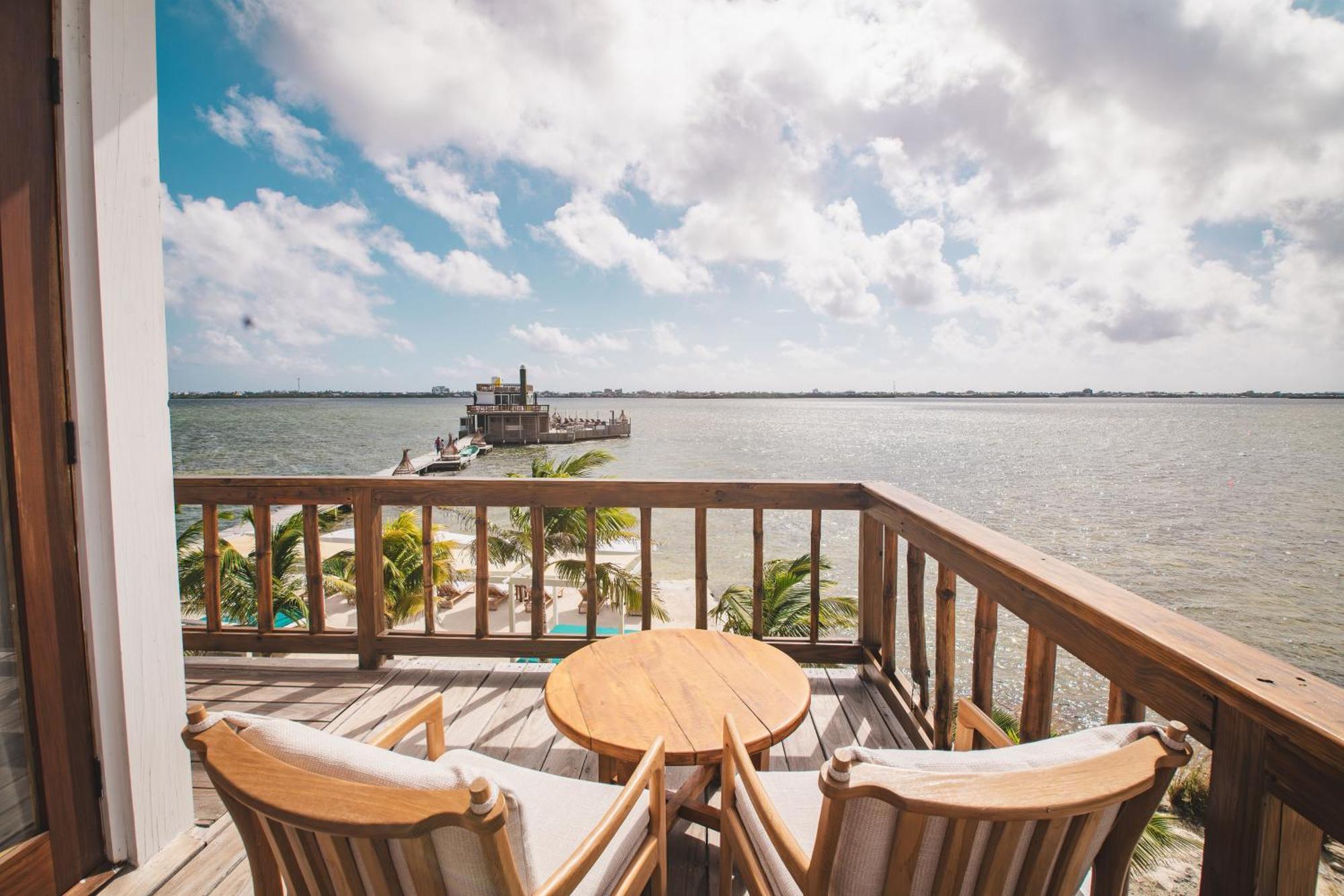 Aruna Resort & Villas San Pedro  Zewnętrze zdjęcie