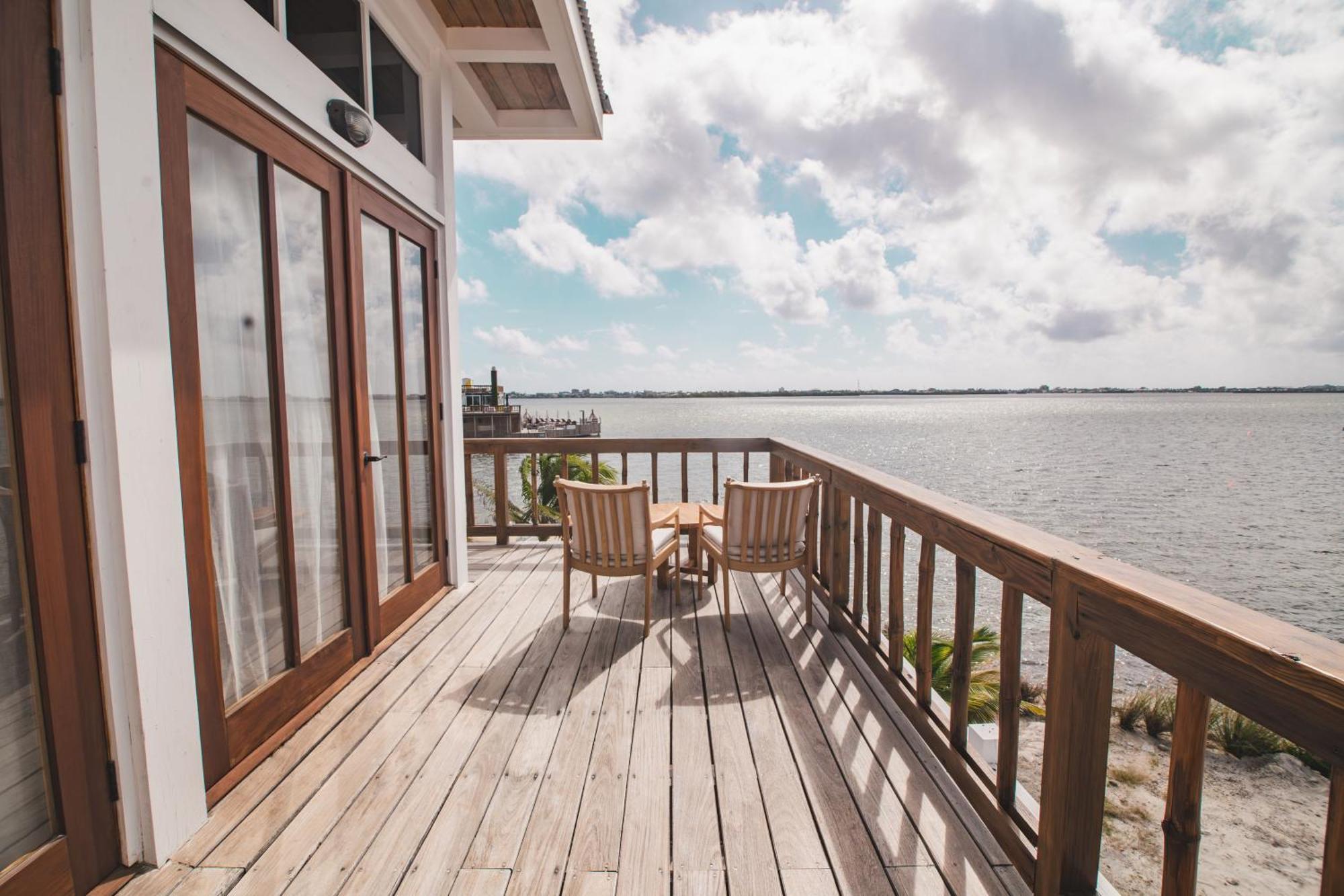 Aruna Resort & Villas San Pedro  Zewnętrze zdjęcie